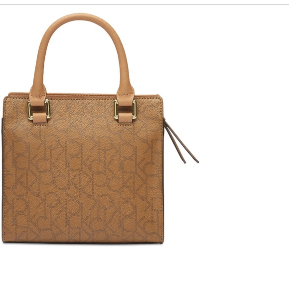 Calvin Klein Logan Signature Crossbody - Picture 5 of 6